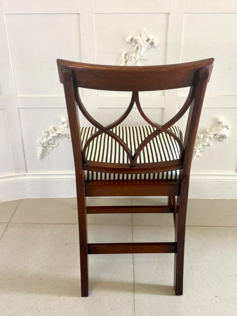 Set of 8 Antique Quality Mahogany Dining Chairs